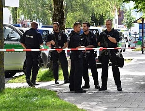 Several wounded by shots at German rail station: Police