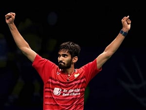 Srikanth clinches Indonesia Open title