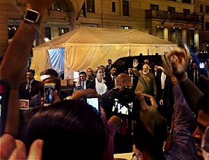 PM Modi gets warm welcome by Indians in US