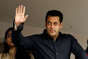 Salman fails to appear before court in Jodhpur