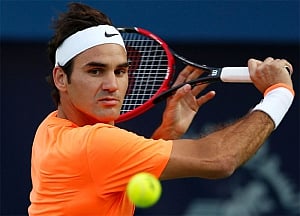 Federer sails into 11th Wimbledon final