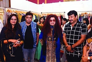 Designs on handloom