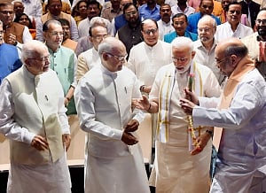 Modi congratulates Kovind on being elected 14th President