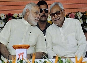 Modi congratulates Nitish after resignation