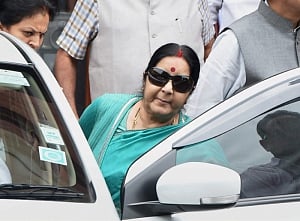Swaraj directs Indian HC to give visa to Pak patient