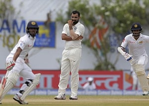 Sri lanka reach 85/2 at lunch after Kohli ton