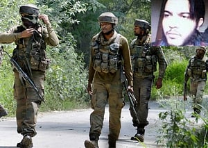 Top leT militant killed in Pulwama encounter