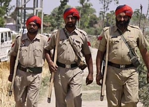 No pressure on us, proceeding with "open mind": Police