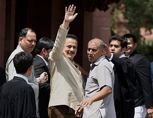 SC rejects Sahara's plea to put on hold Aamby Valley auction
