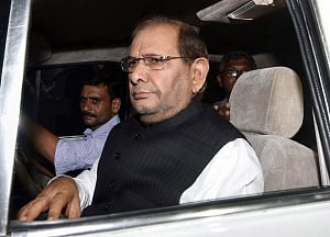 JD-U hints at action against Sharad if he attends RJD rally