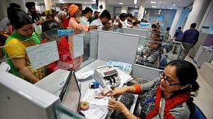 Alternative mechanism for banks' merger