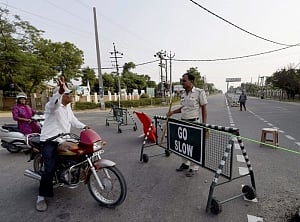 Dera verdict: Indefinite curfew in Sirsa, 3 villages from 10  pm