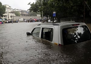 Brought to knees by rains, Mumbai getting back to its feet
