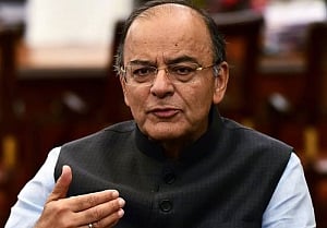 Jaitley holds talks with Japan Def Min to boost military ties