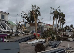 Hurricane Irma regains strength as category 4 storm