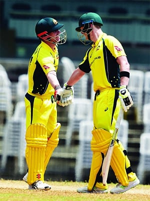 Aussies warmed up for Indian tour