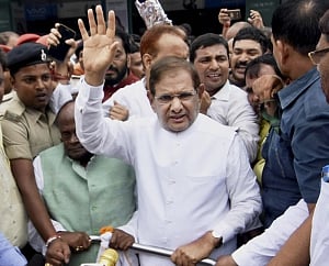 JD-U asks Sharad Yadav to join lalu's RJD
