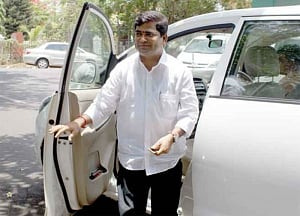 Goa Cong leader Kavlekar booked in disproportionate assets case