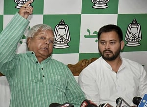 Trader files defamation case against lalu, son in Srijan scam