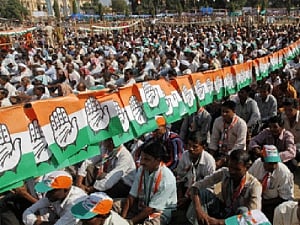 Delhi Congress workers to form human chain to protest high petrol, diesel prices