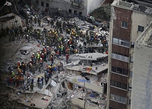 Rescuers in grim search for survivors of Mexico quake