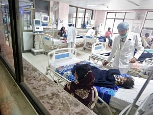 16 kids die at Gorakhpur's BRD Medical College in last 24 hours