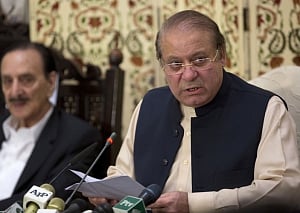 Sharif to be indicted on Oct 13, daughter, son-in-law get bail  in Panama Papers case