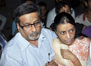Talwars walk out of Dasna jail
