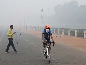Cracker ban goes up in smoke on Diwali night, Delhi wakes up to hazy morning
