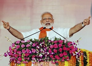 PM inaugurates ferry service between Ghogha and Dahej in Guj