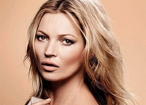 Kate Moss believes in love at first sight