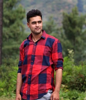 Terrorists kidnap, shoot jawan on  leave; bullet-ridden body found
