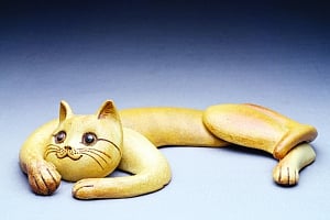 Sleeping cats and glowing bulbs