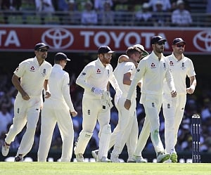 Fixing claims rock Ashes series