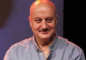 Anupam Kher wraps schedule for 511th film