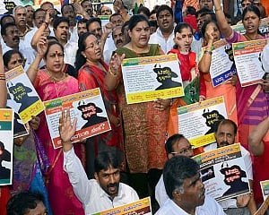 'Tipu Jayanthi' celebrations in K'taka amid BJP protests; CM, DyCM skip event