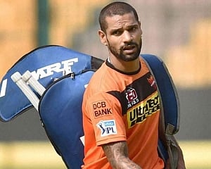 'Unsettled' Dhawan moves to Daredevils from Sunrisers