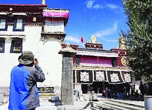 All is not well in the Middle Kingdom
