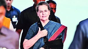 So long, Soniaij
