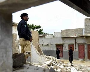17 killed, 30 injured in powerful blast in Pak's northwest