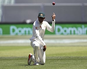 1st Test: India 56/4 at lunch vs Australia on Day One