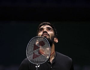 Srikanth enters pre-quarterfinals of World Championship