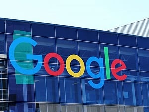 Google tailoring a search engine for China: report