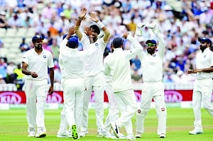 india chase historic win