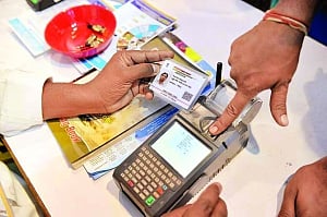 Aadhaar helpline creeps into your phone!