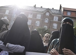 Denmark woman fined for wearing full-face veil