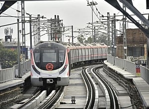 Metro service on Durgabai Deshmukh South Campus -lajpat Nagar section  flagged off