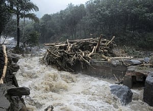 Kerala floods: 55 people so far been evacuated by Navy from flood hit areas