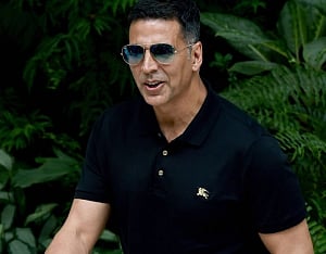Akshay Kumar ignores trolls