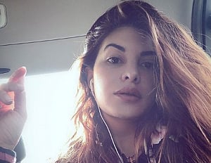 Bollywood celebs wish 'miss sunshine' Jacqueline on birthday